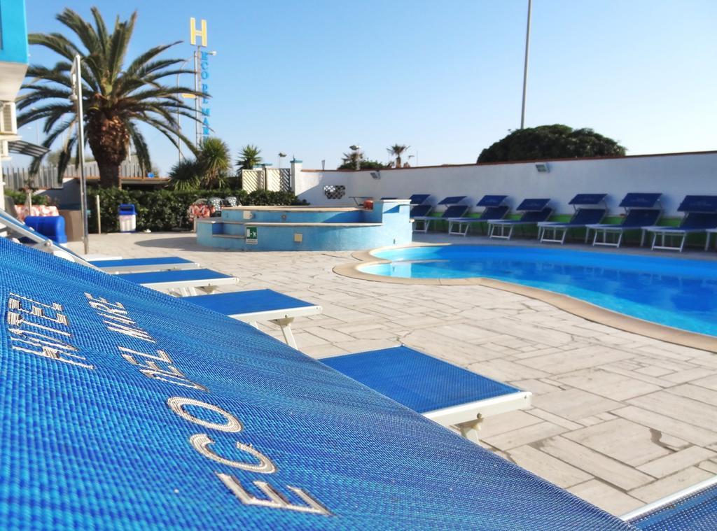 Hotel Eco Del Mare Marina di Massa Ngoại thất bức ảnh