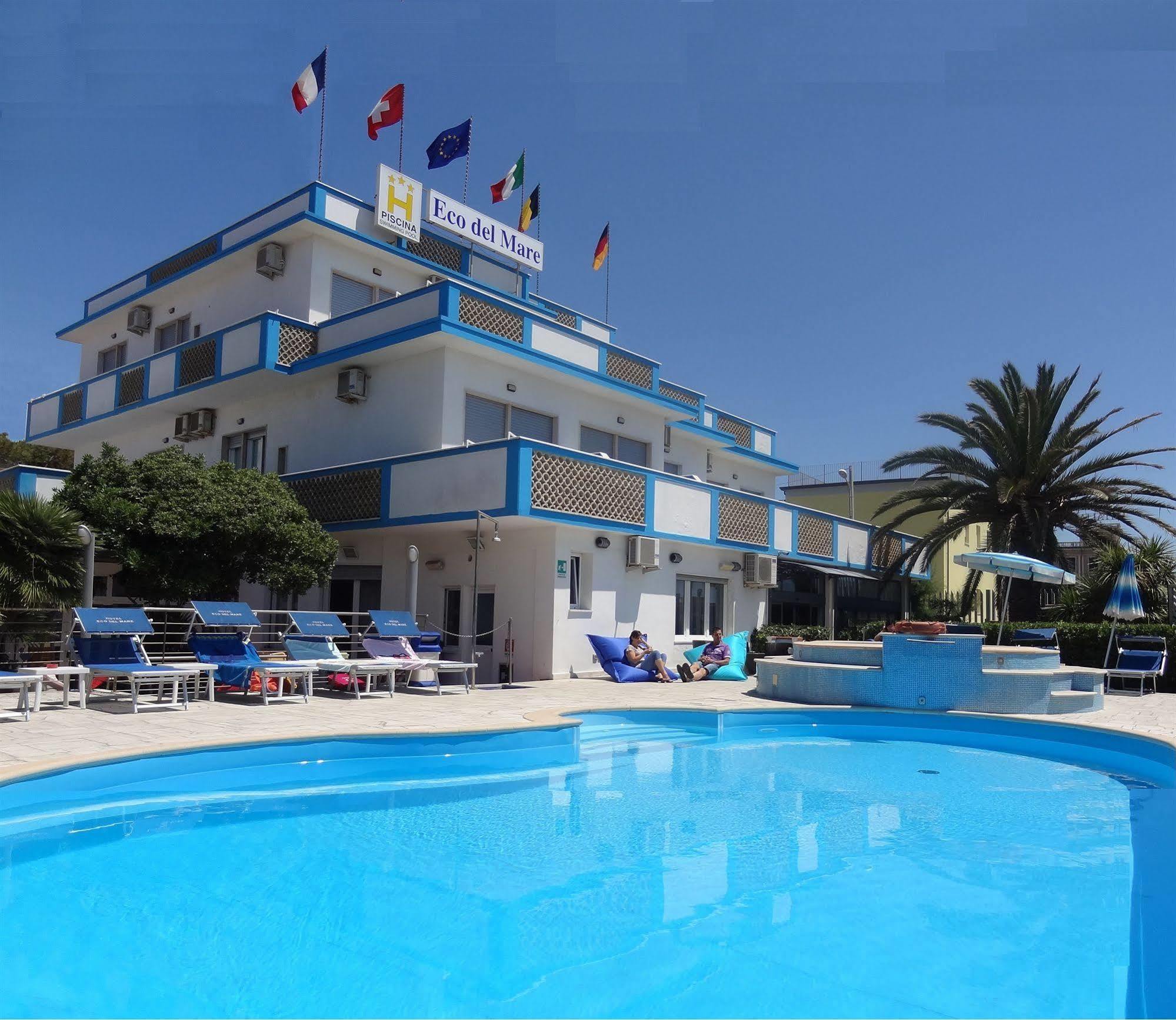 Hotel Eco Del Mare Marina di Massa Ngoại thất bức ảnh