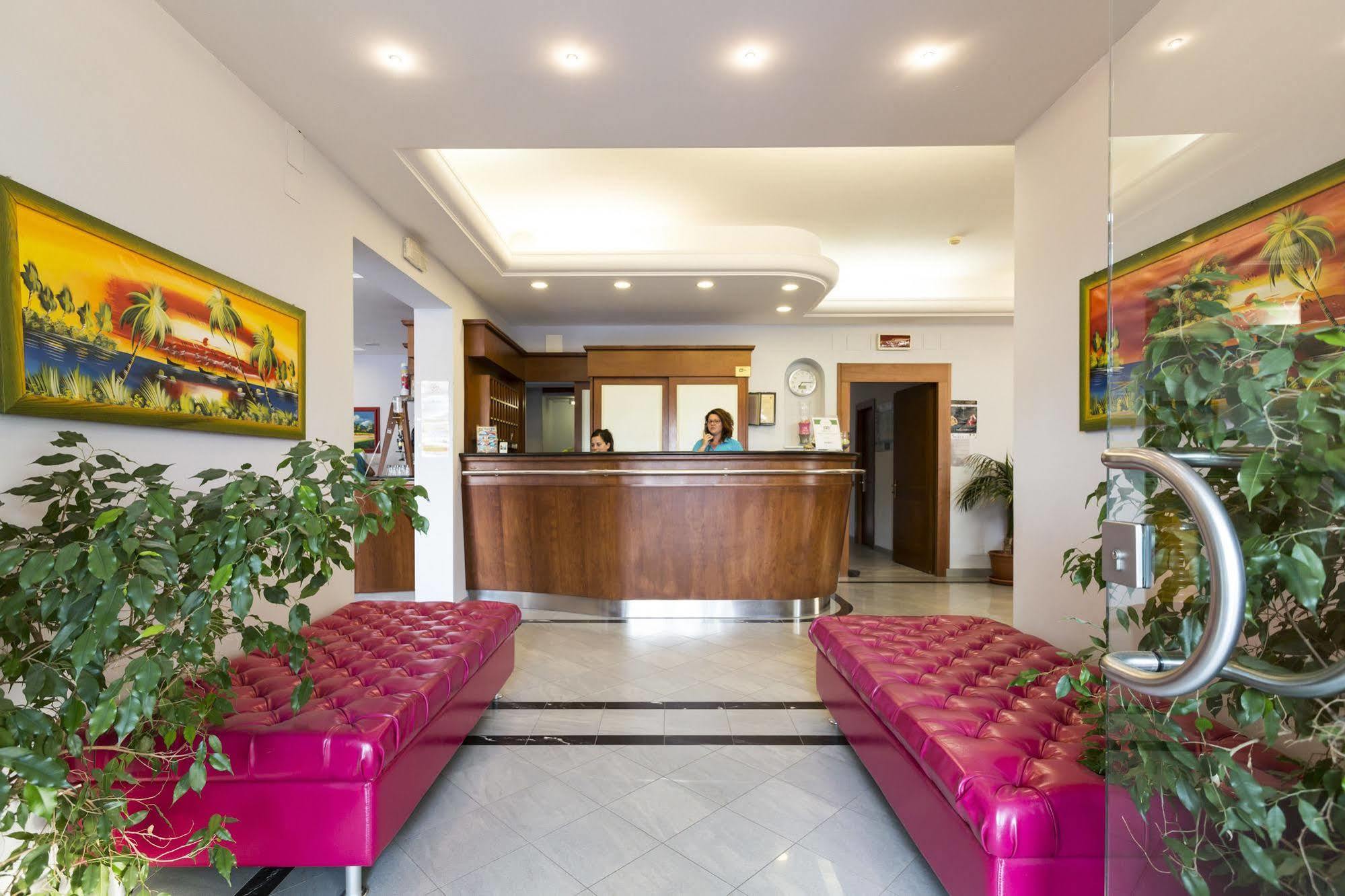 Hotel Eco Del Mare Marina di Massa Ngoại thất bức ảnh