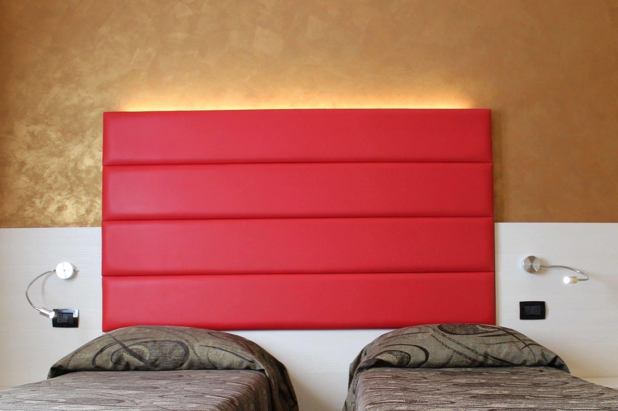 Hotel Eco Del Mare Marina di Massa Ngoại thất bức ảnh